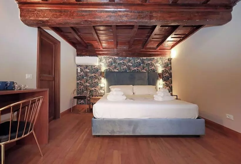 هتل Golden Pantheon Rooms