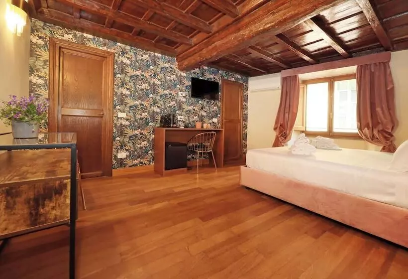 هتل Golden Pantheon Rooms