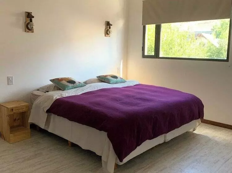 ホテル Guanaca Lodge