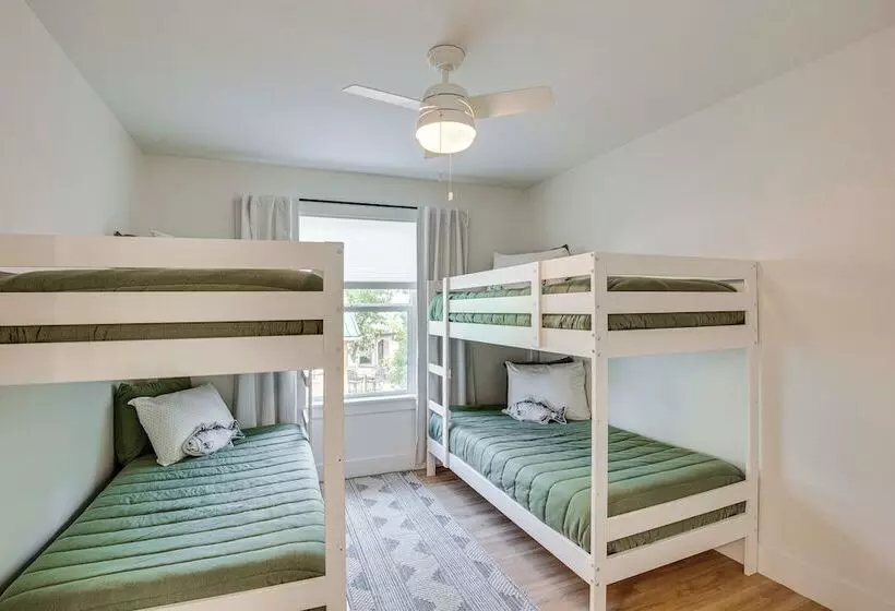 Dock & Fire Pit: Lakefront Home In Malakoff!