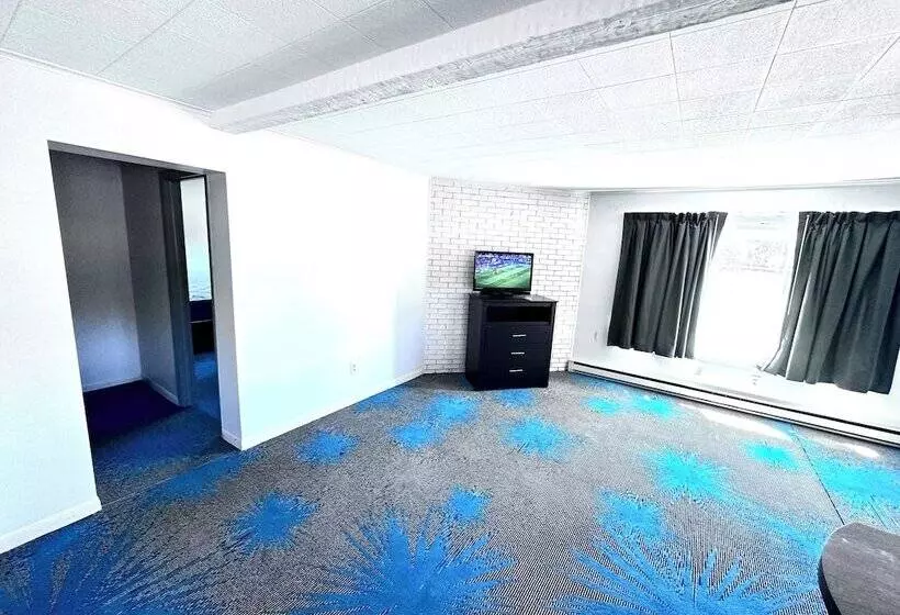 Motelli Budget Host Inn Manistique