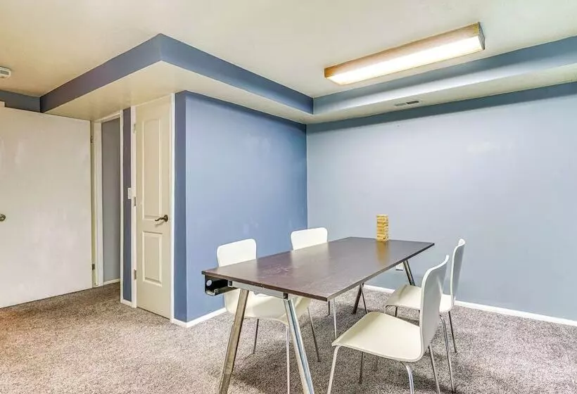 Quiet West Valley City Home, Near Downtown Slc!