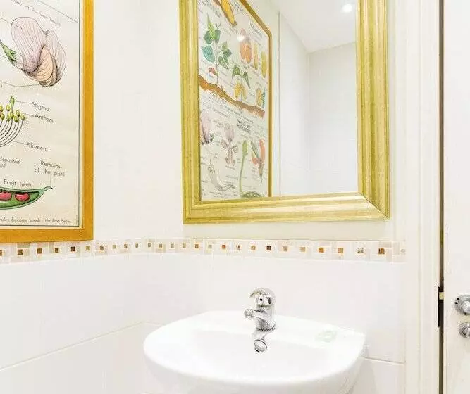 The Judges Lodgings Boutique