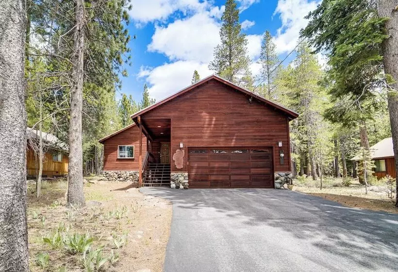 Truckee Home W/ Access To Tahoe Donner Amenities!