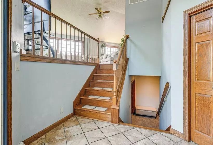 Wausau Home W/ Deck Near Rib Mountain State Park!