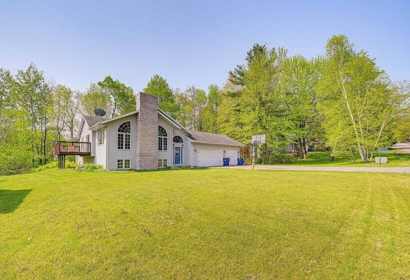 Wausau Home W/ Deck Near Rib Mountain State Park!