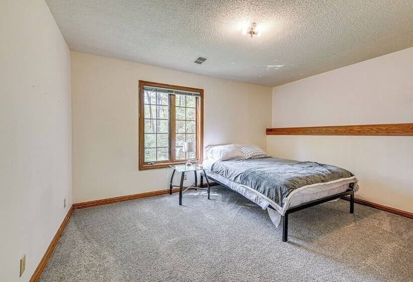 Wausau Home W/ Deck Near Rib Mountain State Park!