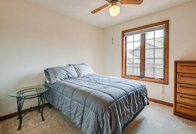 Wausau Home W/ Deck Near Rib Mountain State Park!