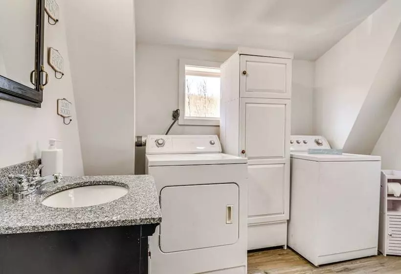 Charming Maine Retreat Near Skiing & Atv Park!