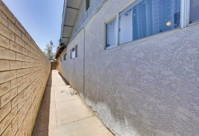 El Centro Retreat Near Local Parks & Golf Courses