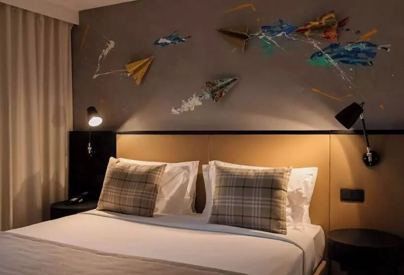 Hotelli Ibis Styles Lisboa Aeroporto