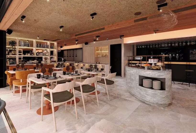 Hotelli Ibis Styles Lisboa Aeroporto