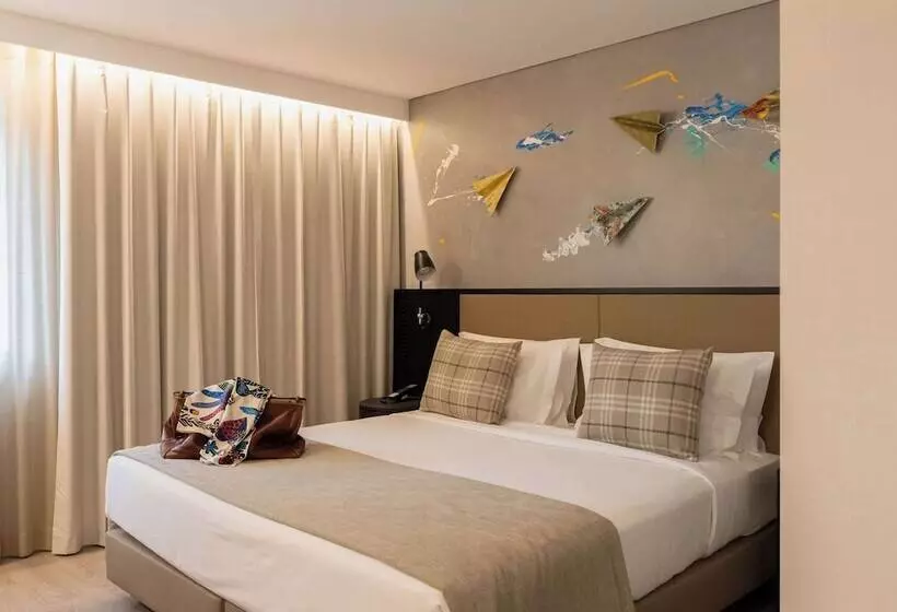 Hotelli Ibis Styles Lisboa Aeroporto