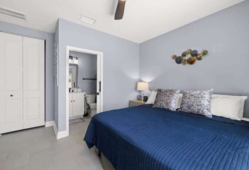 فندق Impeccable Townhome In Tampa Fl