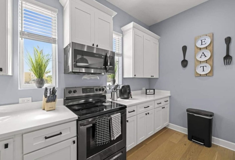 فندق Impeccable Townhome In Tampa Fl