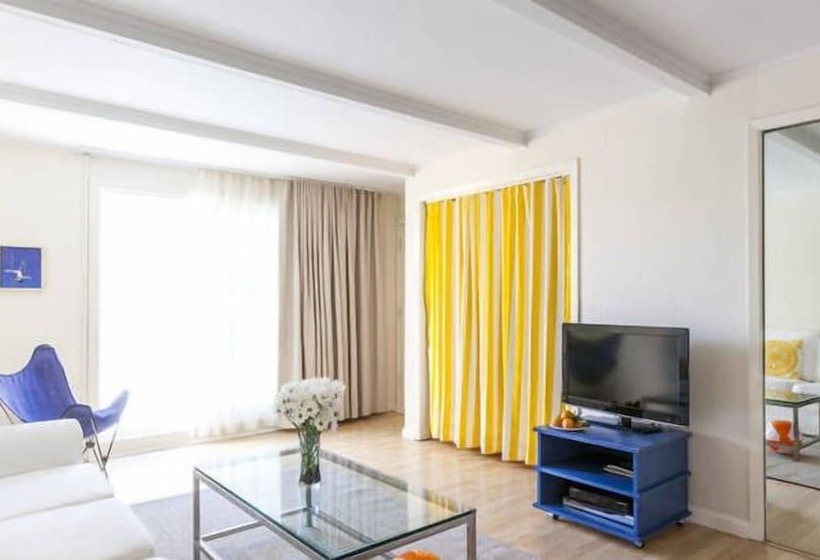 בית מלון כפרי Sunset Beach