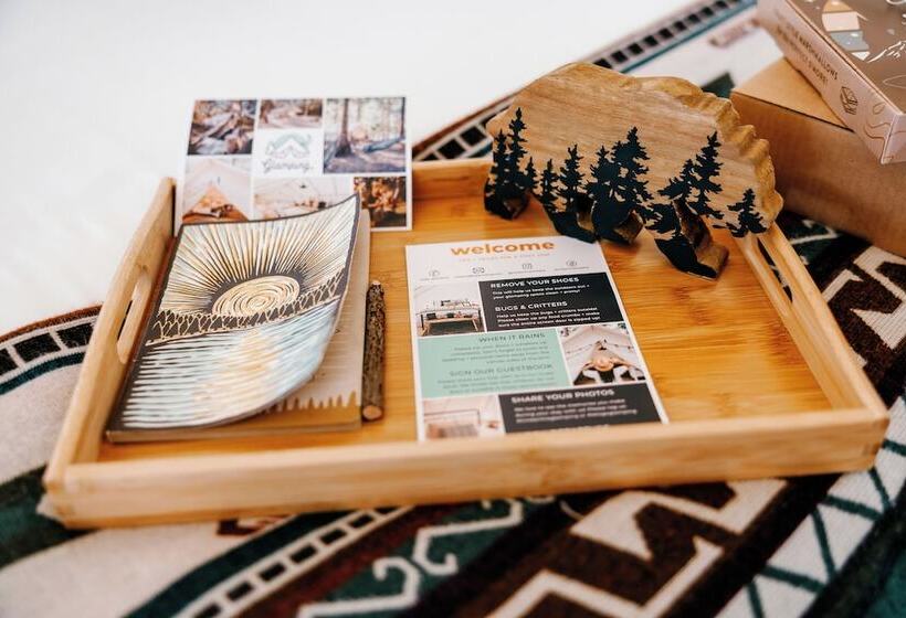 ホテル Timberline Glamping Cheaha