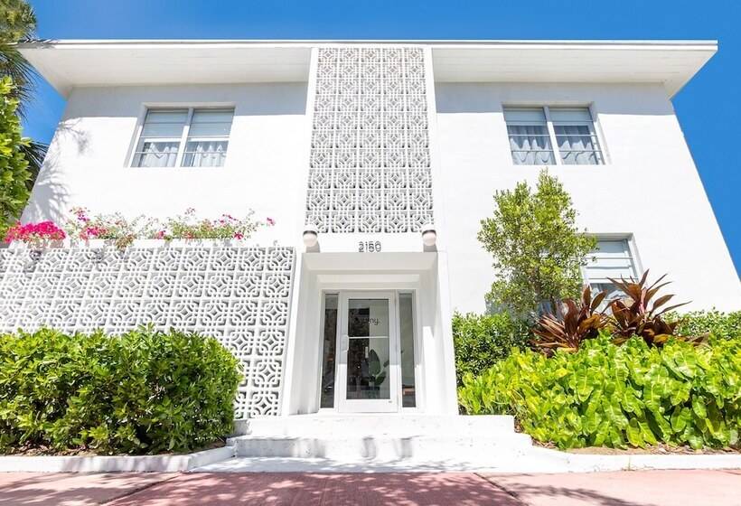 Kasa Collins Park Miami Beach Convention Center