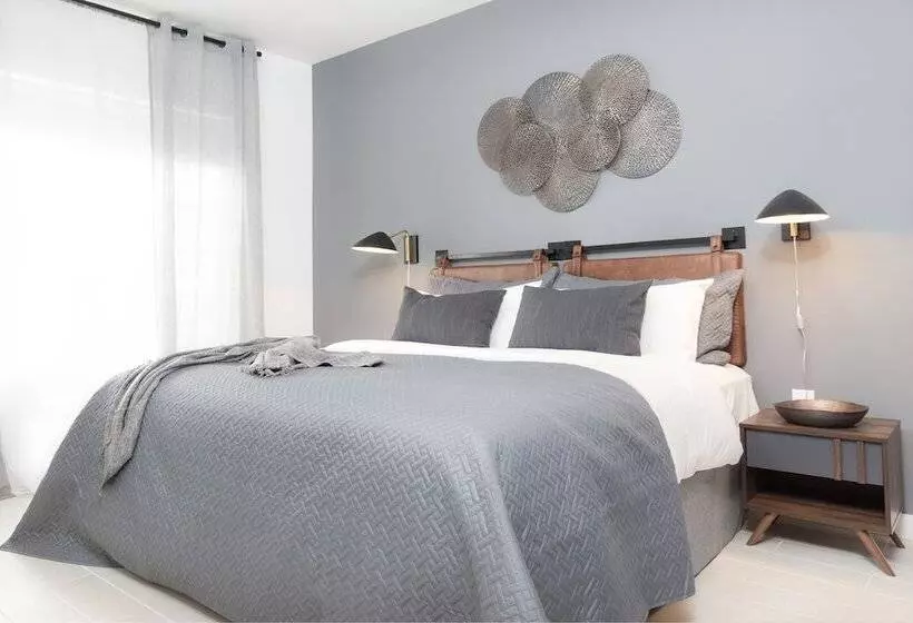 Kasa Collins Park Miami Beach Convention Center