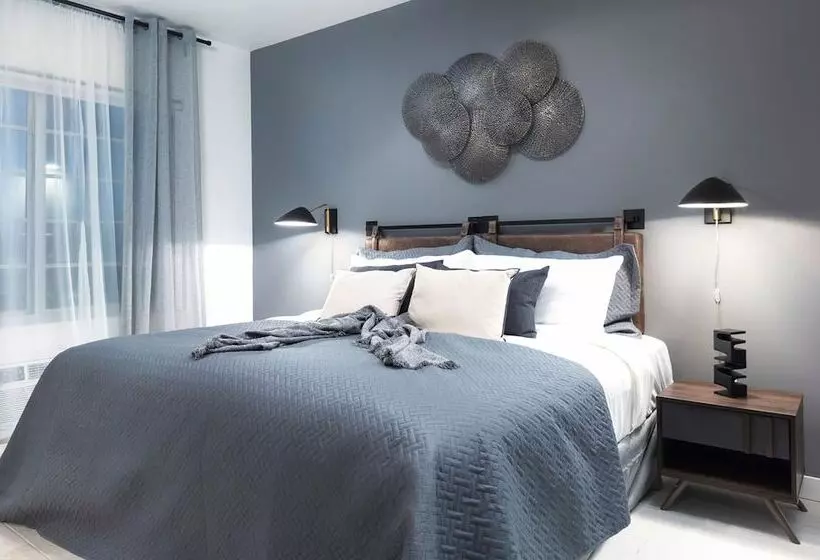 Kasa Collins Park Miami Beach Convention Center