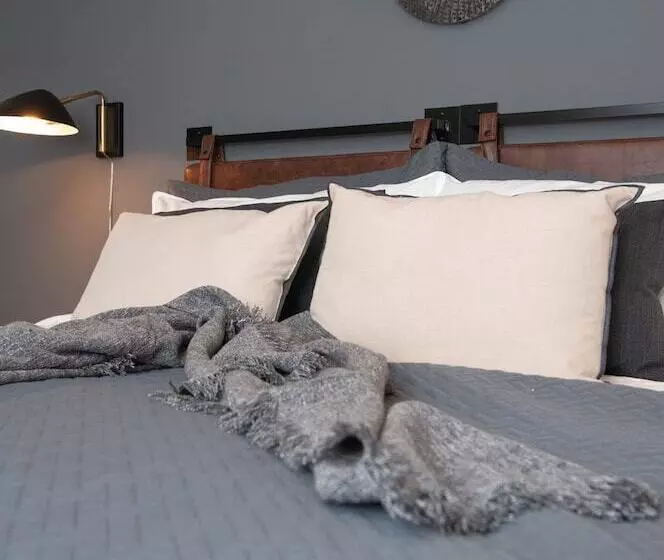 Kasa Collins Park Miami Beach Convention Center