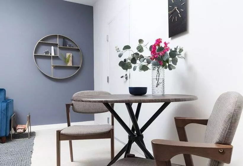 Kasa Collins Park Miami Beach Convention Center