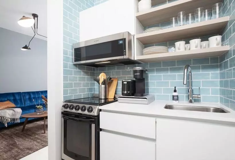 Kasa Collins Park Miami Beach Convention Center