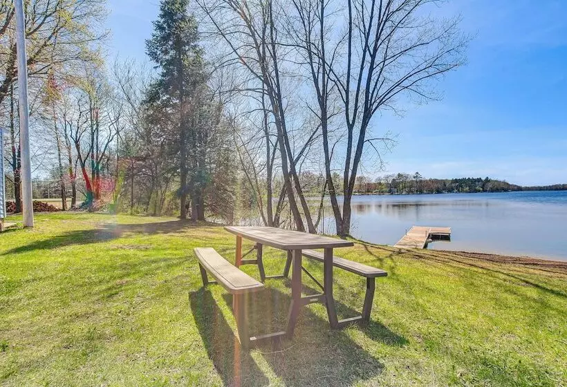 Lakefront Wisconsin Getaway: Fish, Boat, Relax!