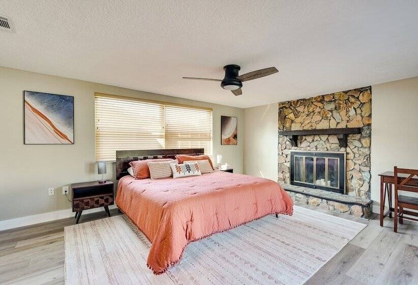 New Port Richey Home < 4 Mi To Downtown!