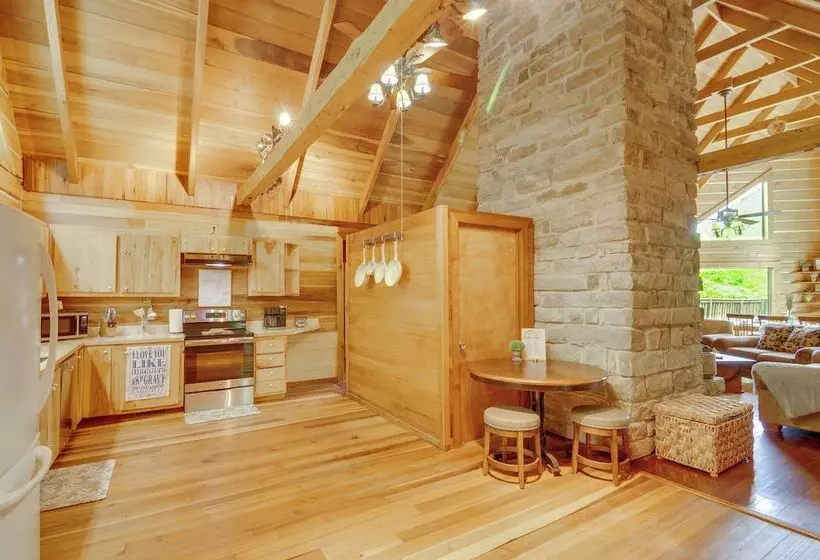 Peaceful Country Home < 5 Mi To Lake Cumberland