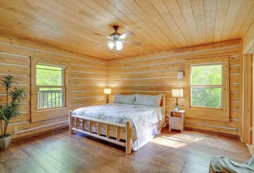 Peaceful Country Home < 5 Mi To Lake Cumberland