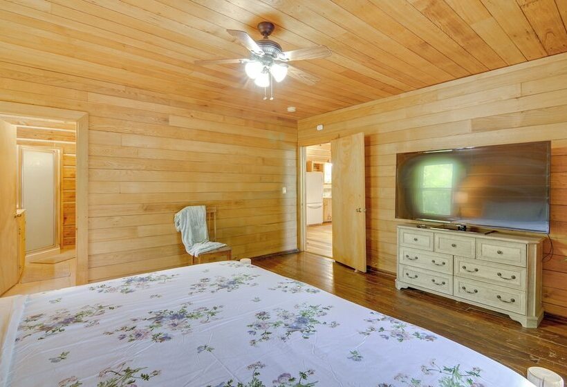 Peaceful Country Home < 5 Mi To Lake Cumberland