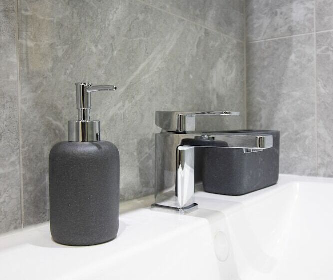 Rezidans 2 Bed Near The O2 Arena & Excel & Free Parking