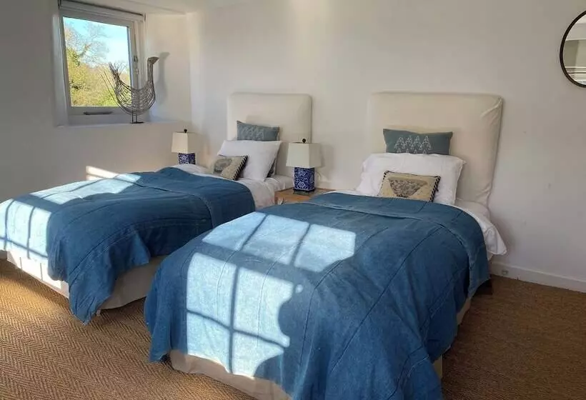 Residenssi Award Winning 6 Bed Hot Tub House In Batheaston