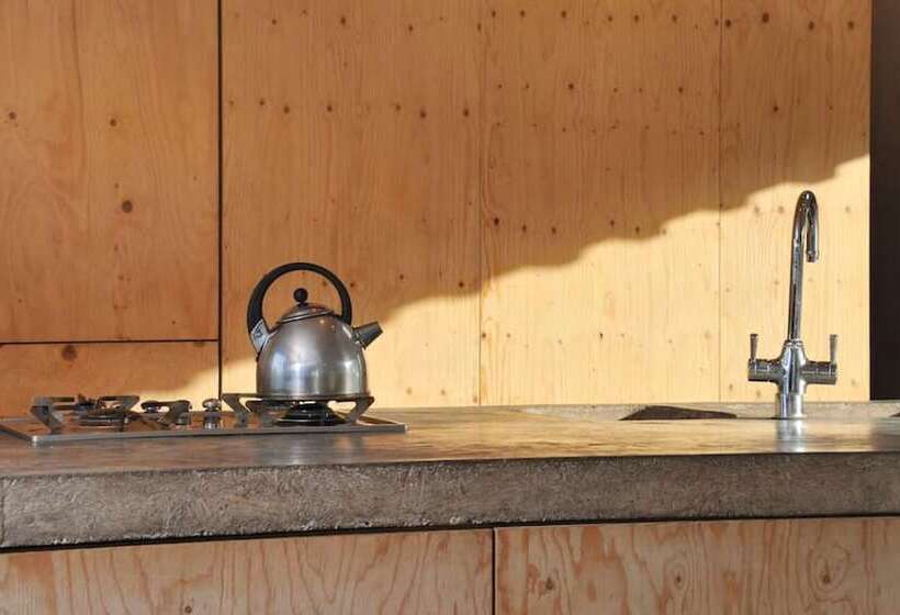 住所  Award Winning 6 Bed Hot Tub House In Batheaston