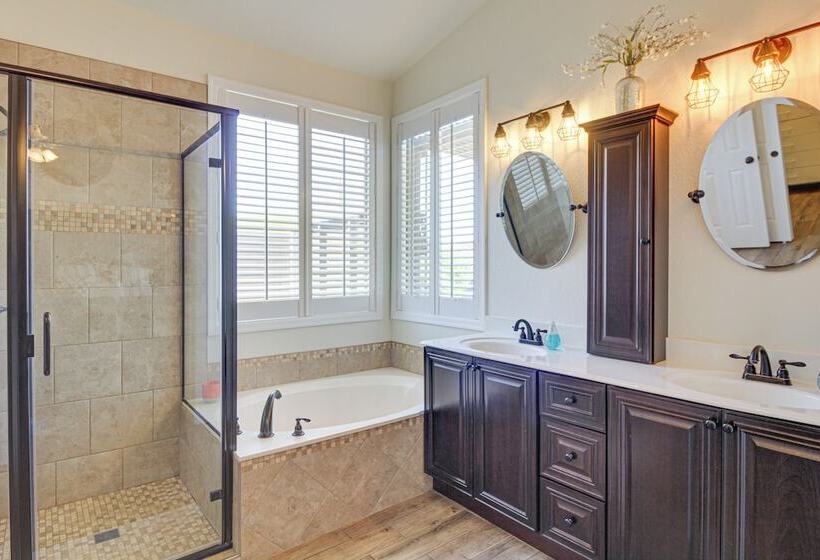 Stunning Oro Valley Home: Near Catalina State Park