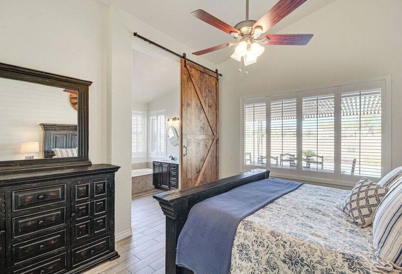 Stunning Oro Valley Home: Near Catalina State Park