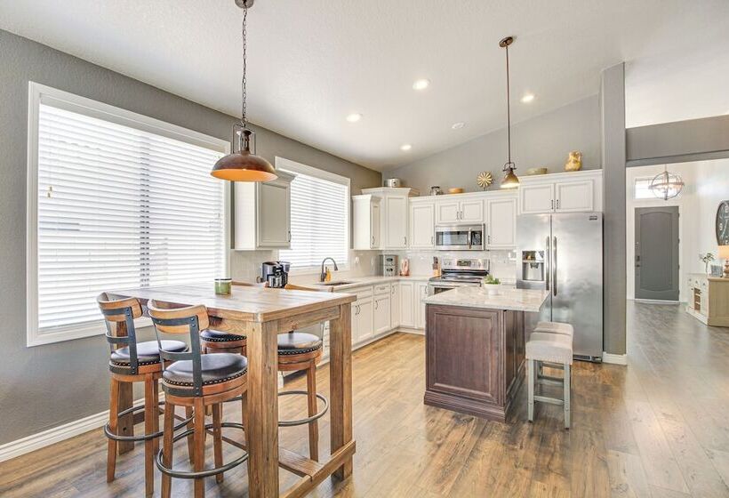 Stunning Oro Valley Home: Near Catalina State Park