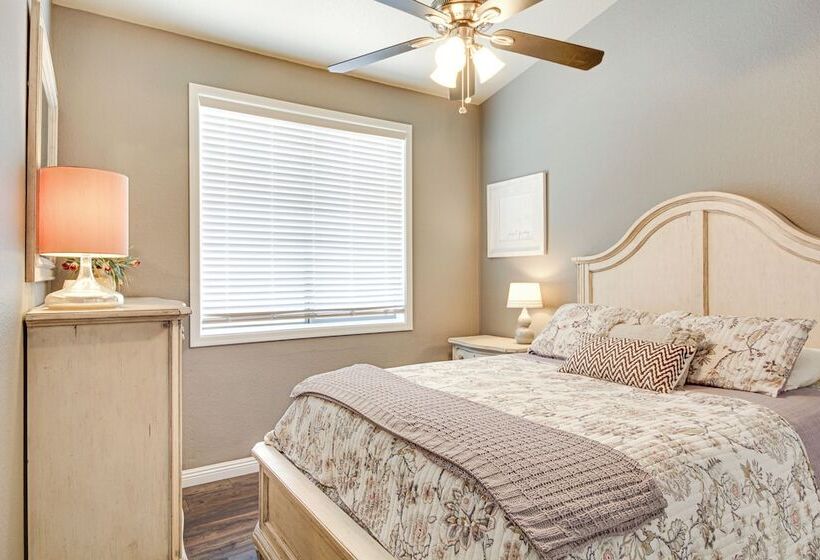 Stunning Oro Valley Home: Near Catalina State Park