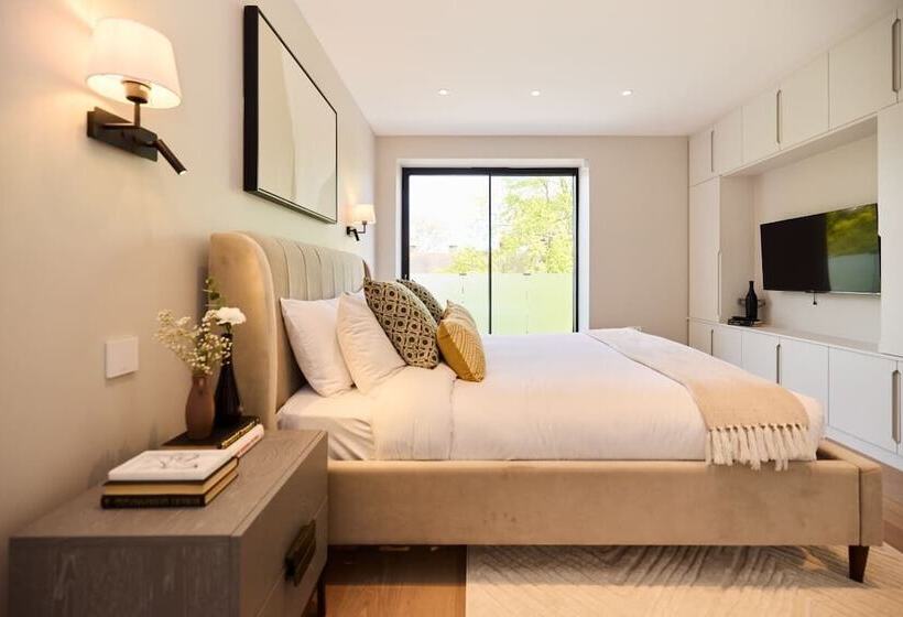 The Temple Fortune Crib Lovely 3bdr House With Balcony