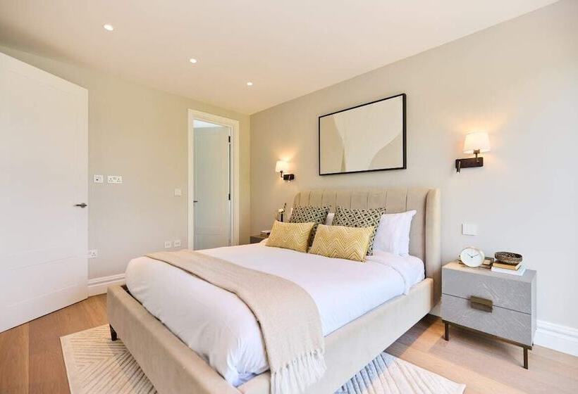 The Temple Fortune Crib Lovely 3bdr House With Balcony