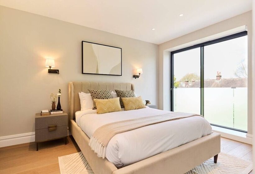 The Temple Fortune Crib Lovely 3bdr House With Balcony