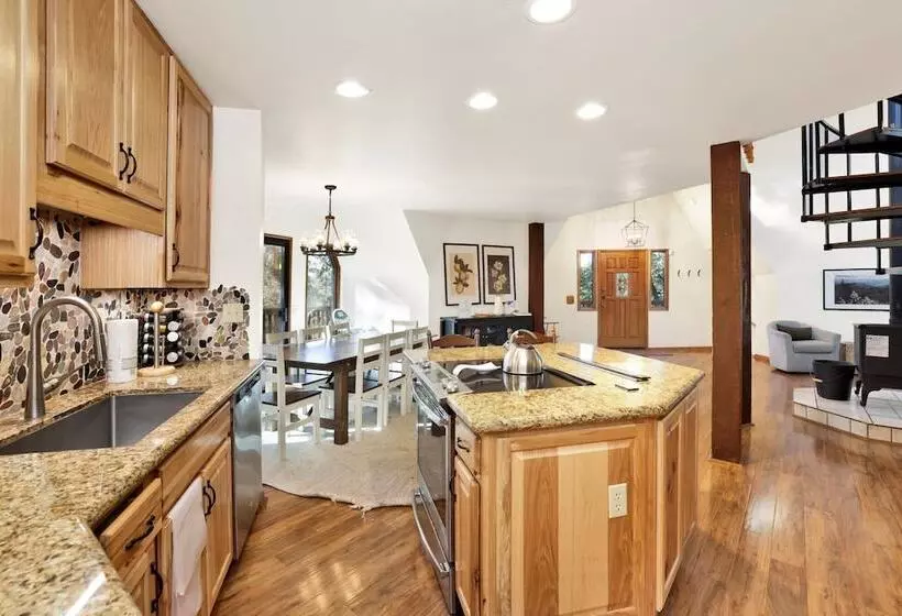 Travertine Dome Home #2241