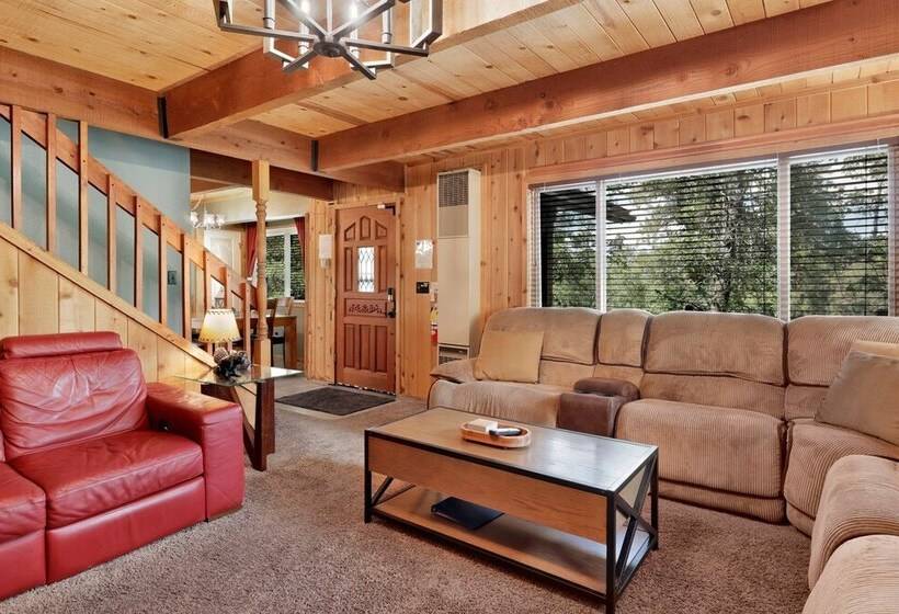 Alpine Adventure #2166