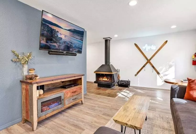 Apres Chalet #2364