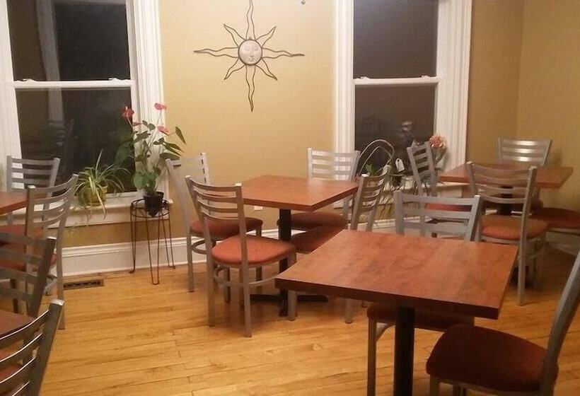 Bed and Breakfast Mapiya Retreat