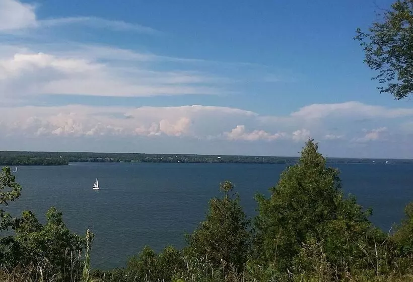 Aamiaismajoitus (B&B) Mapiya Retreat