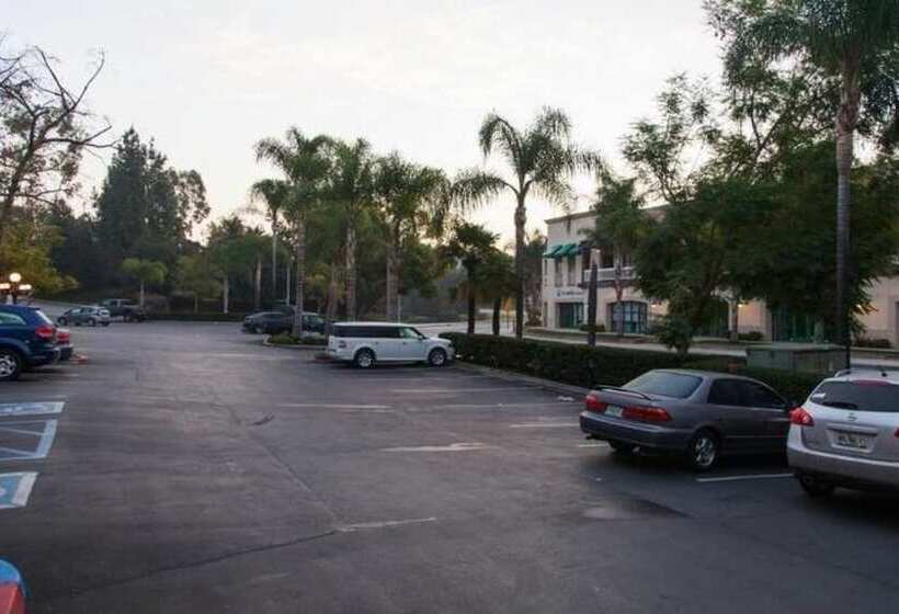 Otel Fu'an City Orient