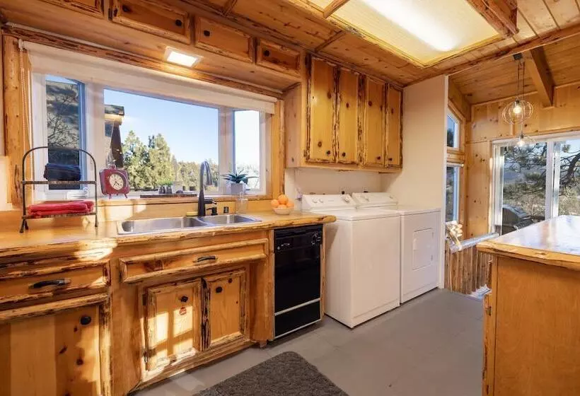 Lakeview Lookout #1978