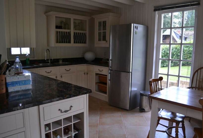 Пансион La Boisselière Sur Seine